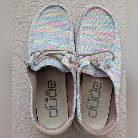 Gently Used Women's Size 8 Hey Dude Shoes - Picture 4 of 7